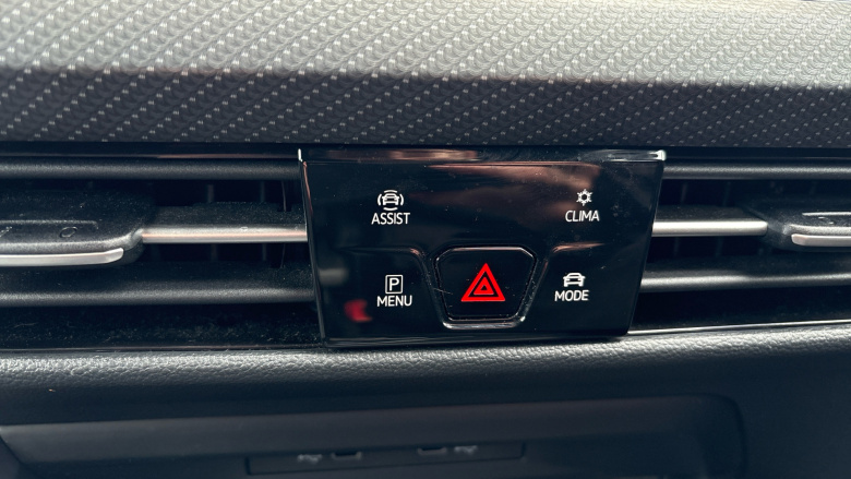 Volkswagen Golf 1.5 eTSI 150 R-Line 5dr DSG Petrol Hatchback